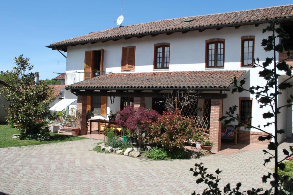Luna Asti Exterior photo